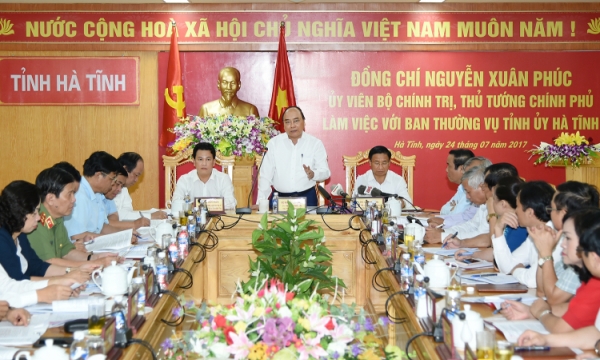 Thủ tướng Nguyễn Xuân Phúc làm việc với lãnh đạo tỉnh Hà Tĩnh 